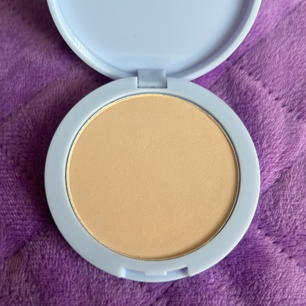 Benefit Elf bundle 17 items - Picture 5 of 7